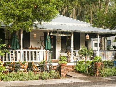 Things To Do The Cottage Cafe and Bakery